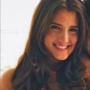 Meet your Posher, Alessandra